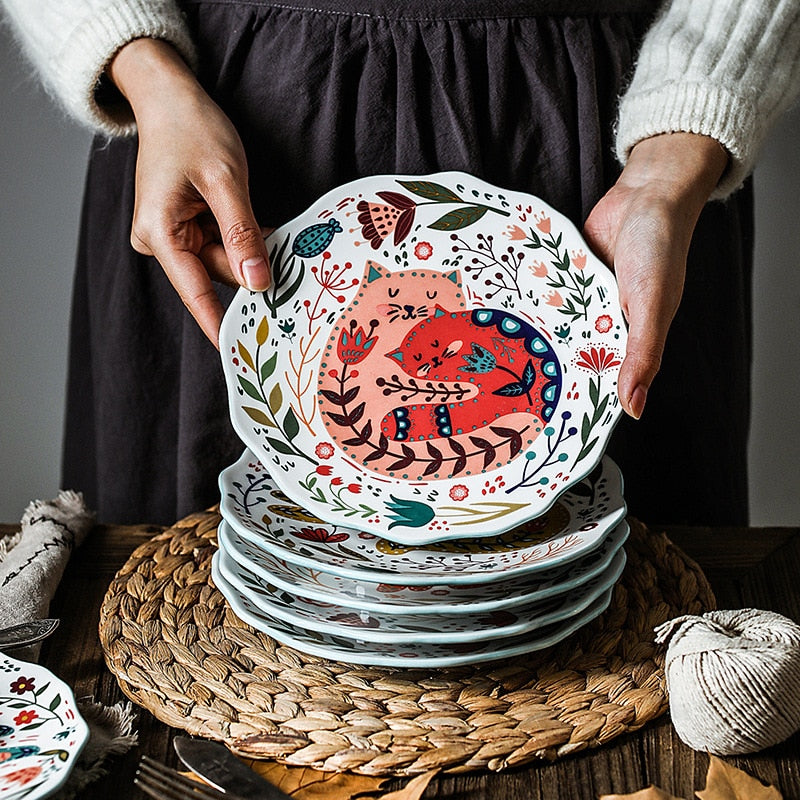 Juncal - Sneaky Cat Decorative Ceramic Plate