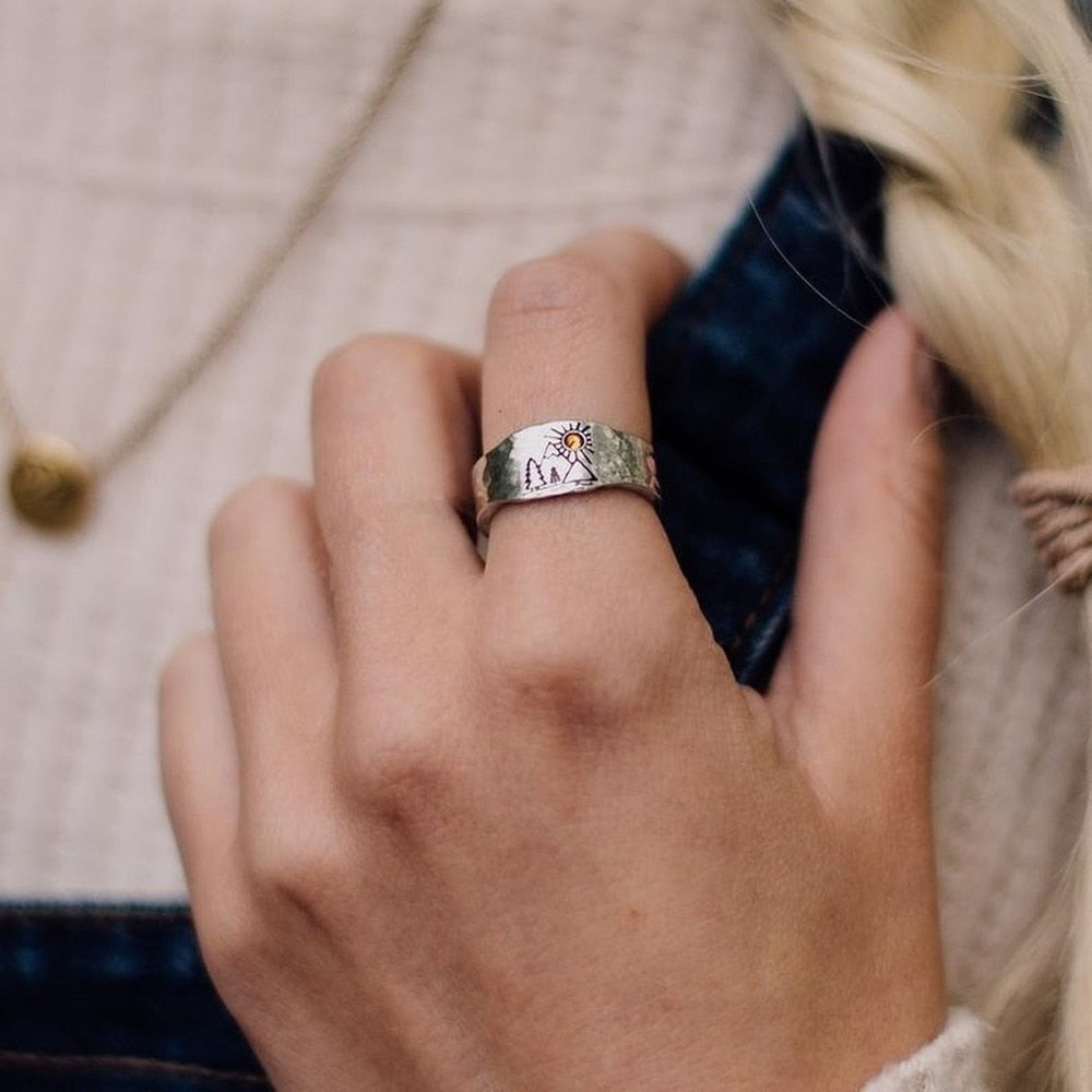 Kaves - Forest Mountain Sun Nature Landscape Carved Ring