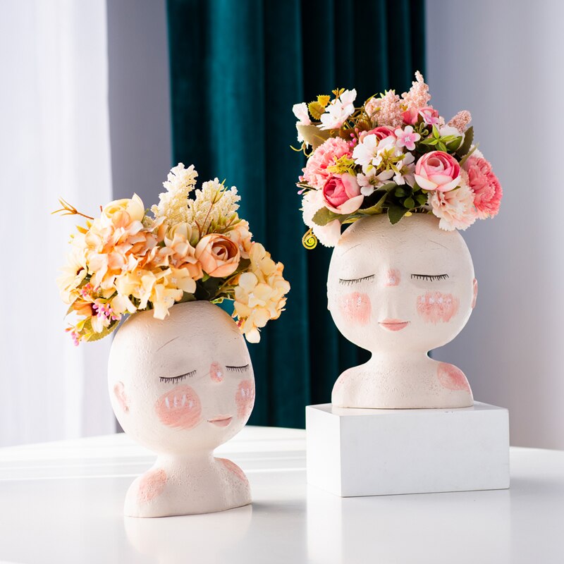 Sculto - Doll Face Resin Flower Pot