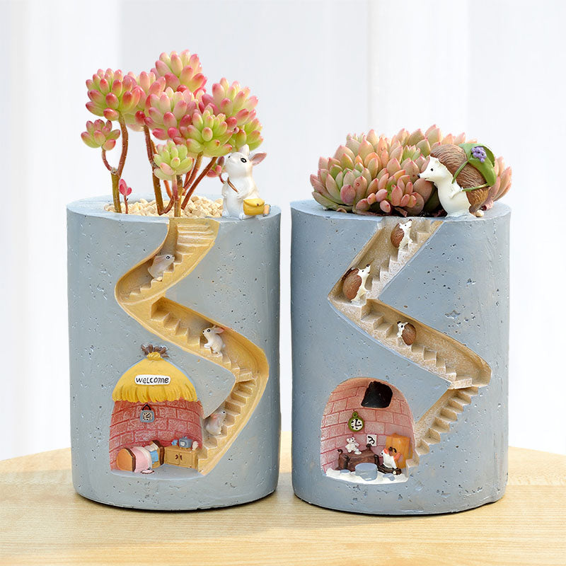 Smirf - Creative Rabbit & Hedgehog Resin Flowerpot