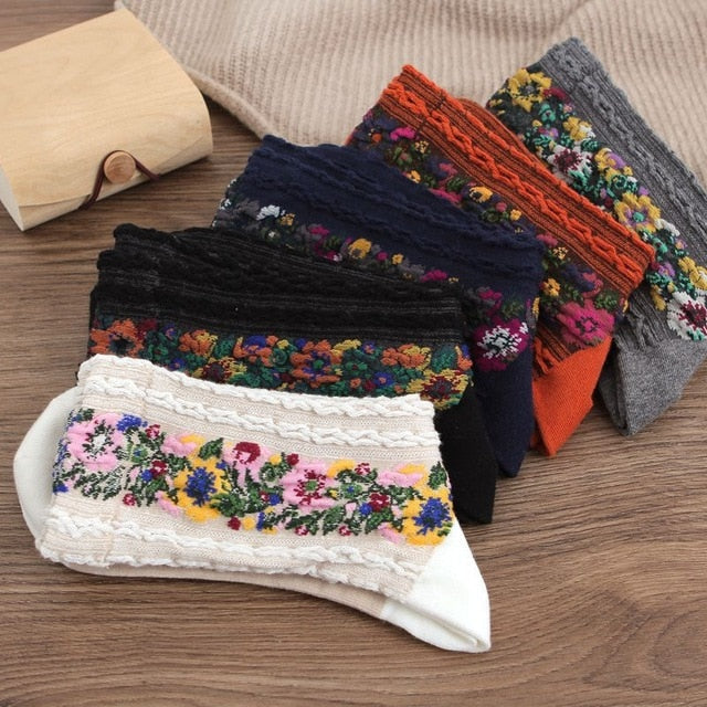 Saloca -5Pairs/Pack Vintage Flower Cotton Socks